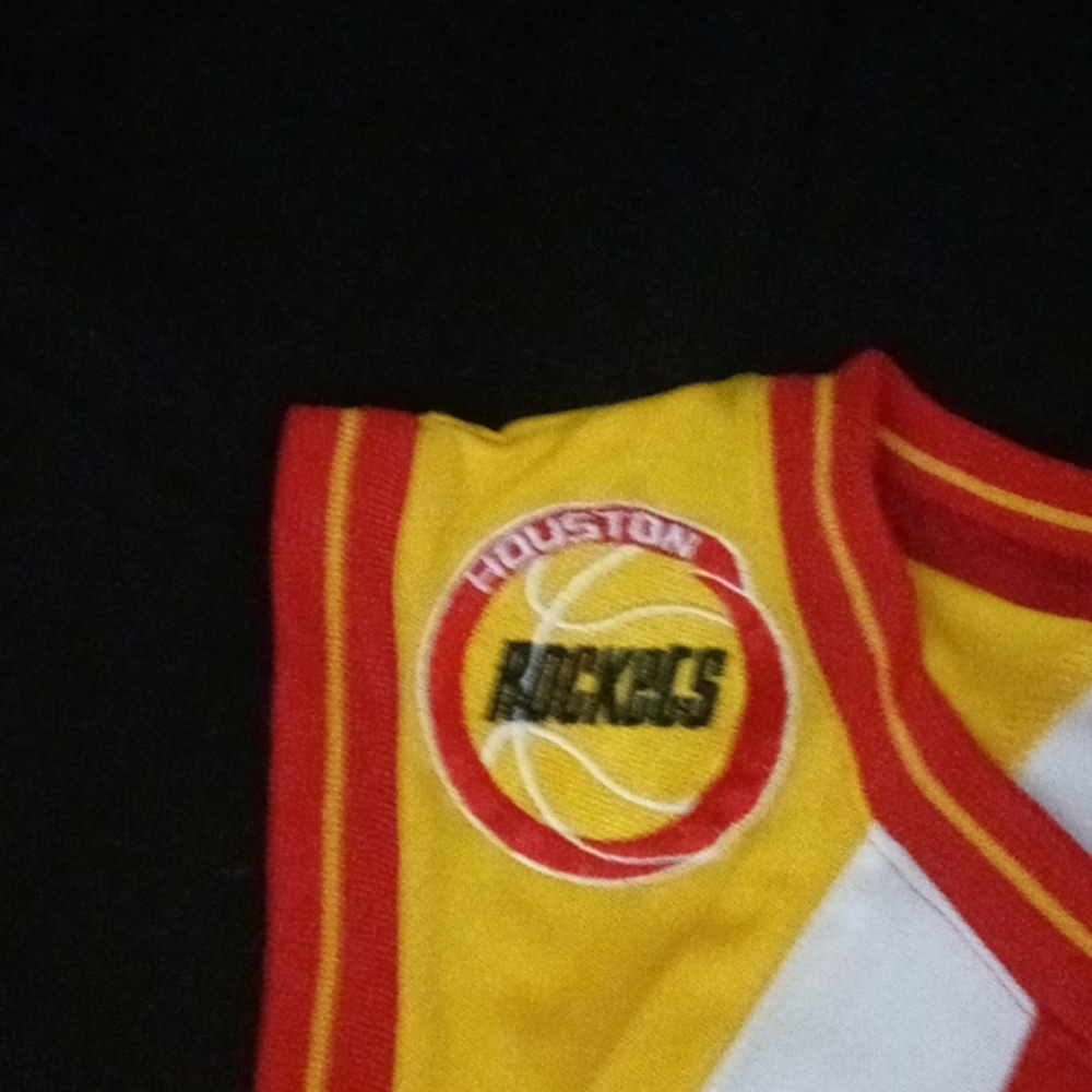 NBA THROW BACK HOUSTON ROCKETS JERSEY - Picture 3 of 5